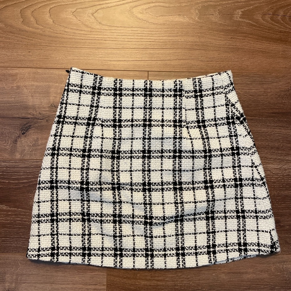 Storia Cream A-line Mini Skirt Casual